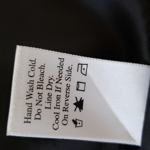 NWOT Gown & Jacket - Picture 13 of 14